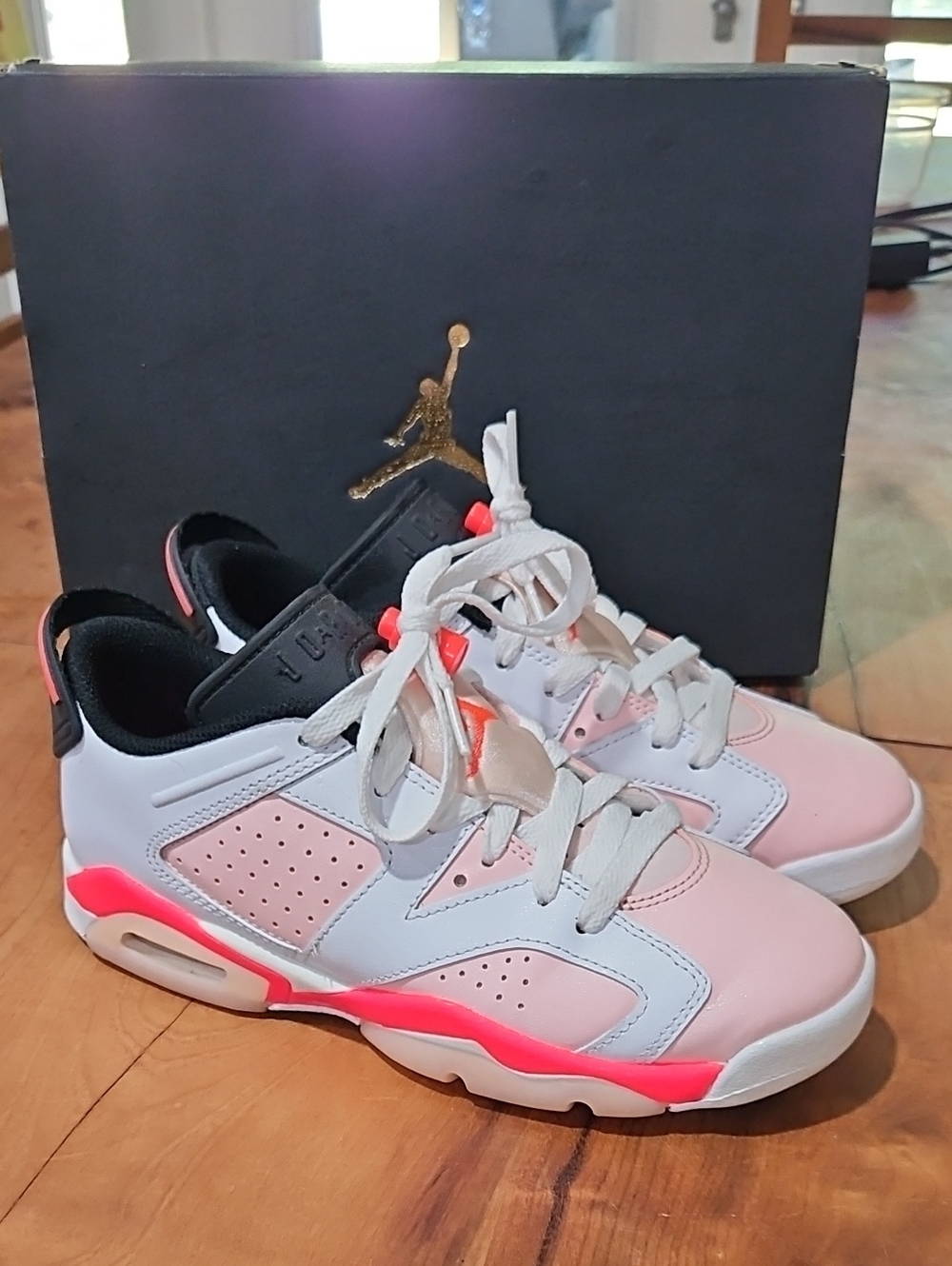 Jordan 6 Retro Low Sneakers in Pink, White and Neon Pink Accents Sz 5y Wmns 7